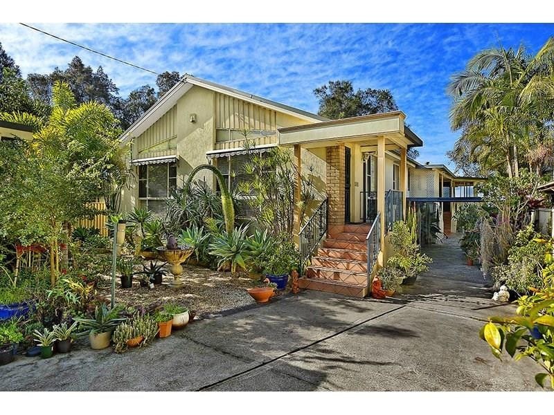 263 Lakedge  Ave, Berkeley Vale NSW 2261