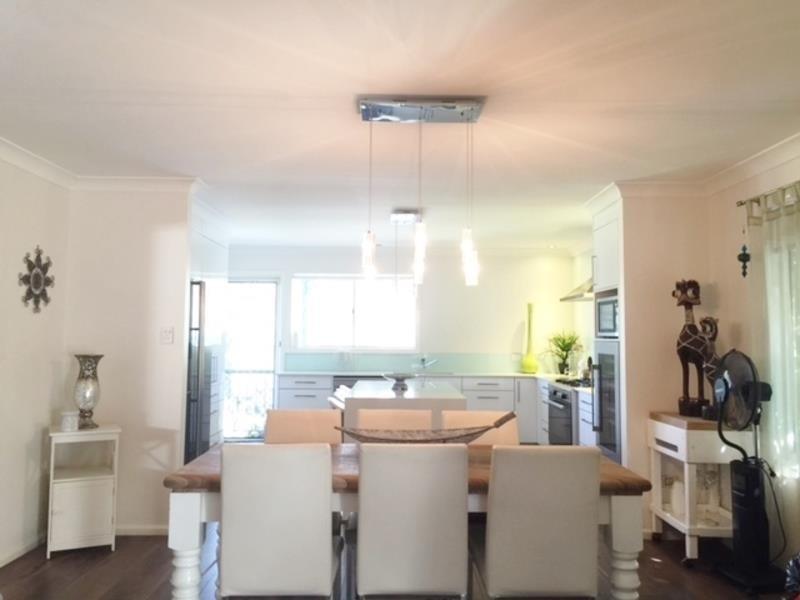 230 Geoffrey Rd, Chittaway Point NSW 2261