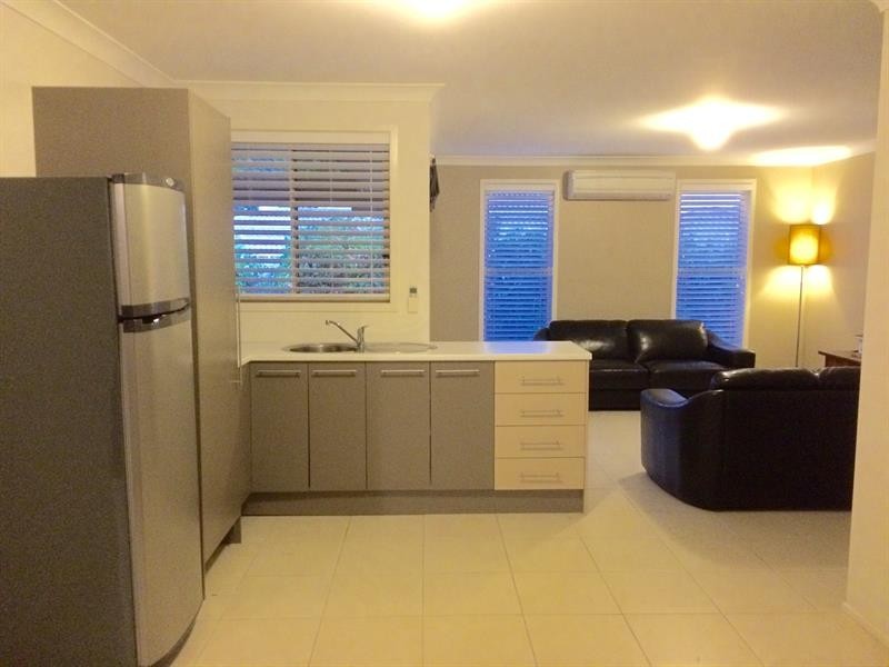 3 Rudd  Rd, Hamlyn Terrace NSW 2259