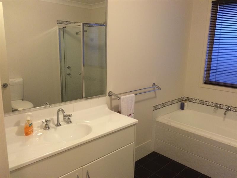 3 Rudd  Rd, Hamlyn Terrace NSW 2259