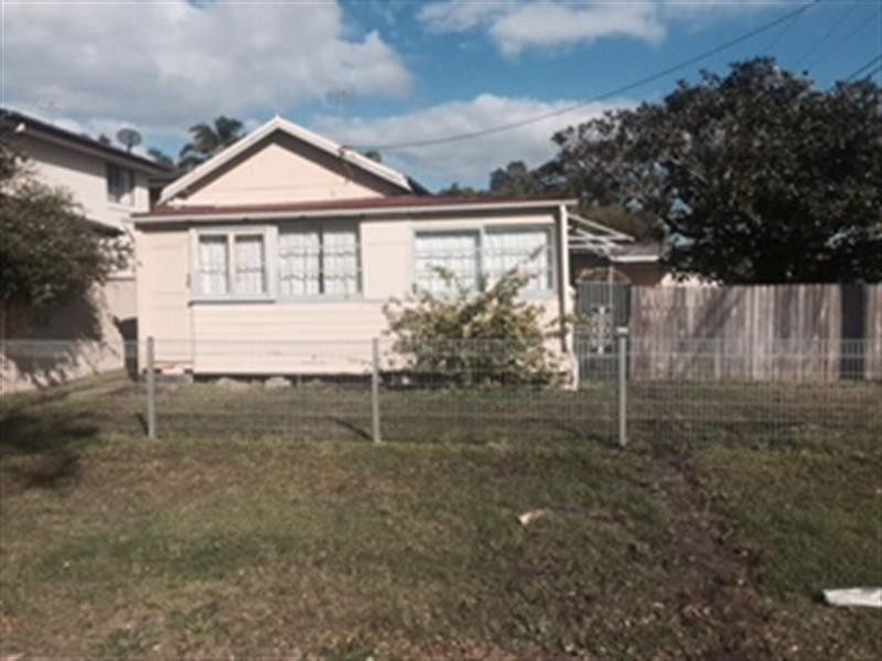 35 Archbold St, The Entrance NSW 2261