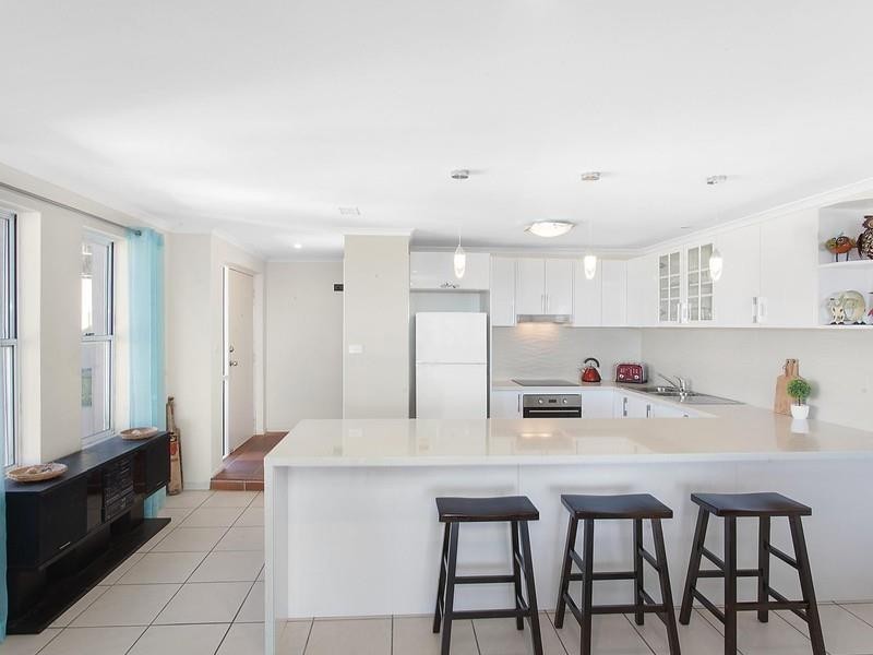 3/32 Campbell Cres, Terrigal NSW 2260