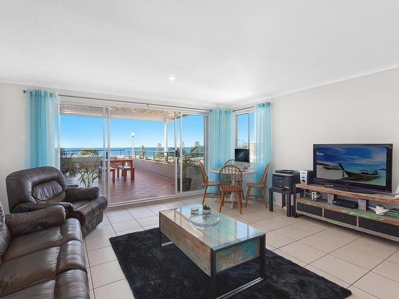 3/32 Campbell Cres, Terrigal NSW 2260