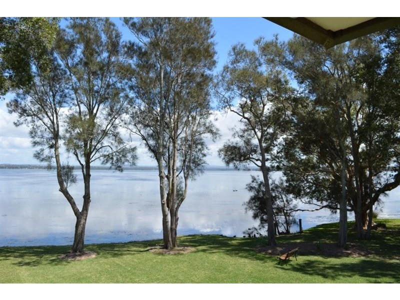 82 Leonard Ave, Toukley NSW 2263