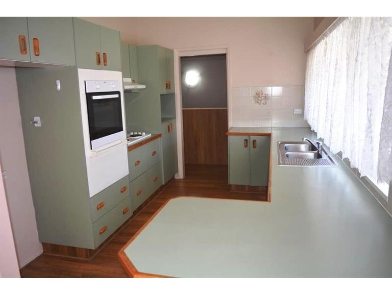 297 The Entrance  Rd, The Entrance NSW 2261