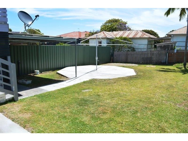 297 The Entrance  Rd, The Entrance NSW 2261