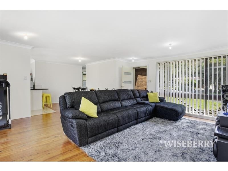 93 Casey  Drive, Watanobbi NSW 2259
