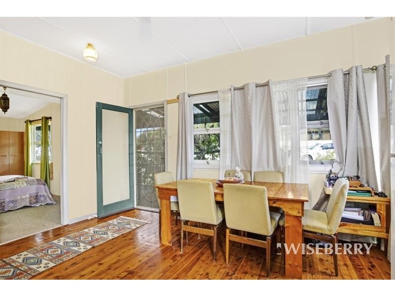 193 Tuggerawong Rd, Tuggerawong NSW 2259