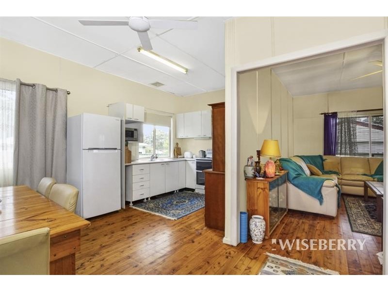 193 Tuggerawong Rd, Tuggerawong NSW 2259