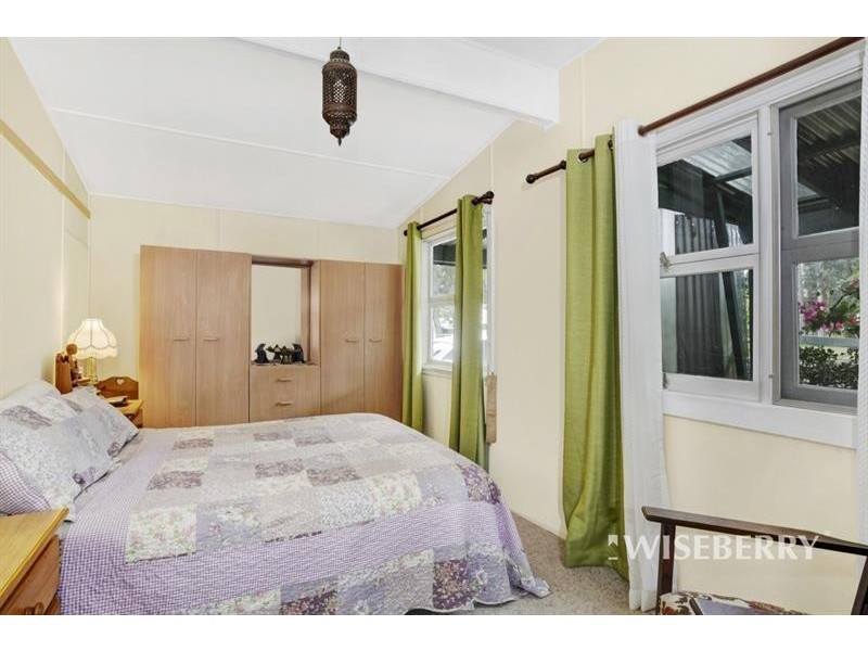 193 Tuggerawong Rd, Tuggerawong NSW 2259