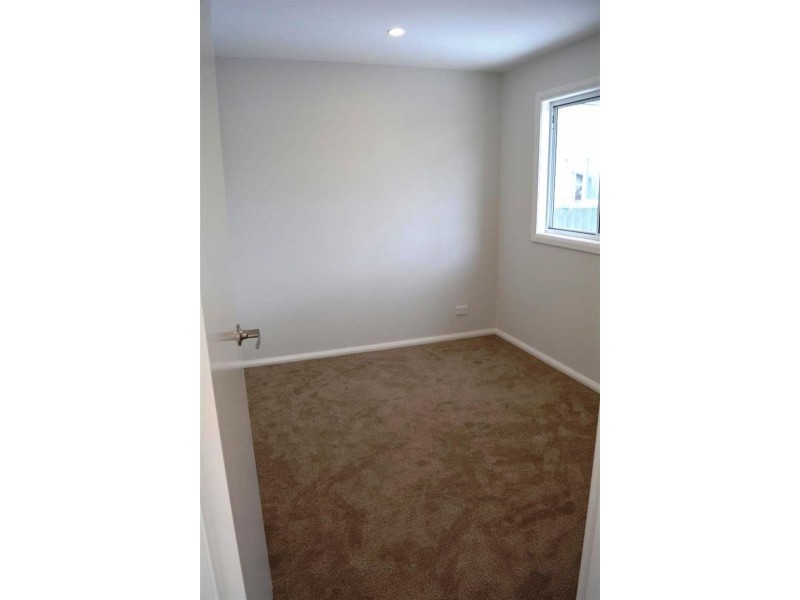 10A Charmhaven Ave, Charmhaven NSW 2263