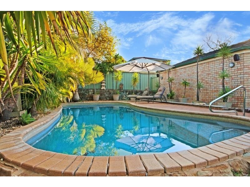 27 Courigal St, Lake Haven NSW 2263