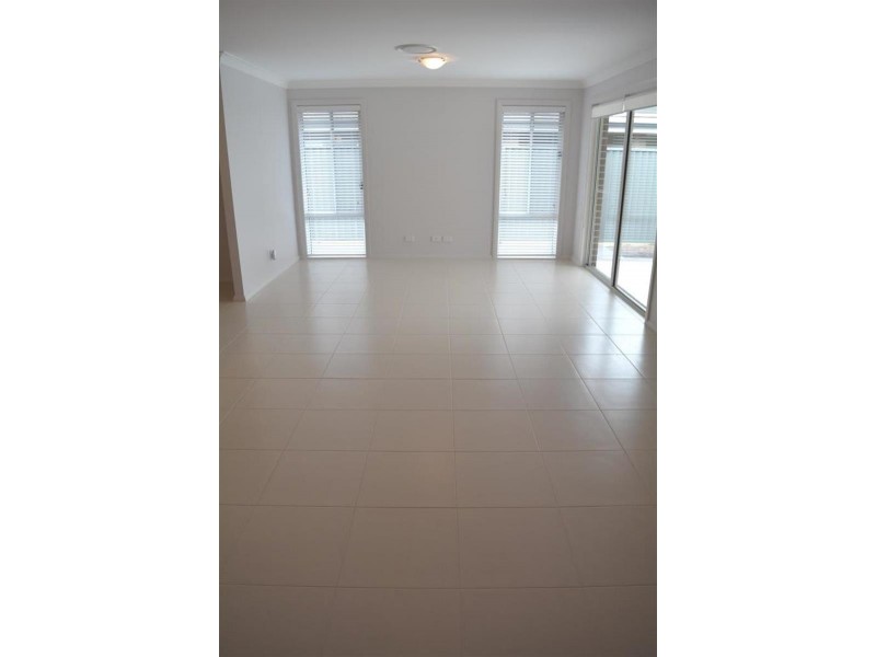 26 Minorca Cct, Hamlyn Terrace NSW 2259