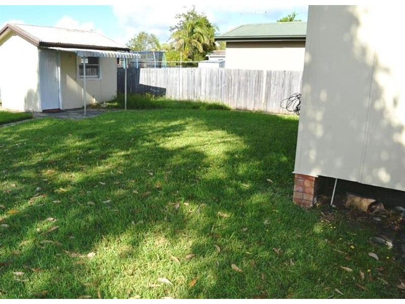 18 Merrendale Ave, Gorokan NSW 2263