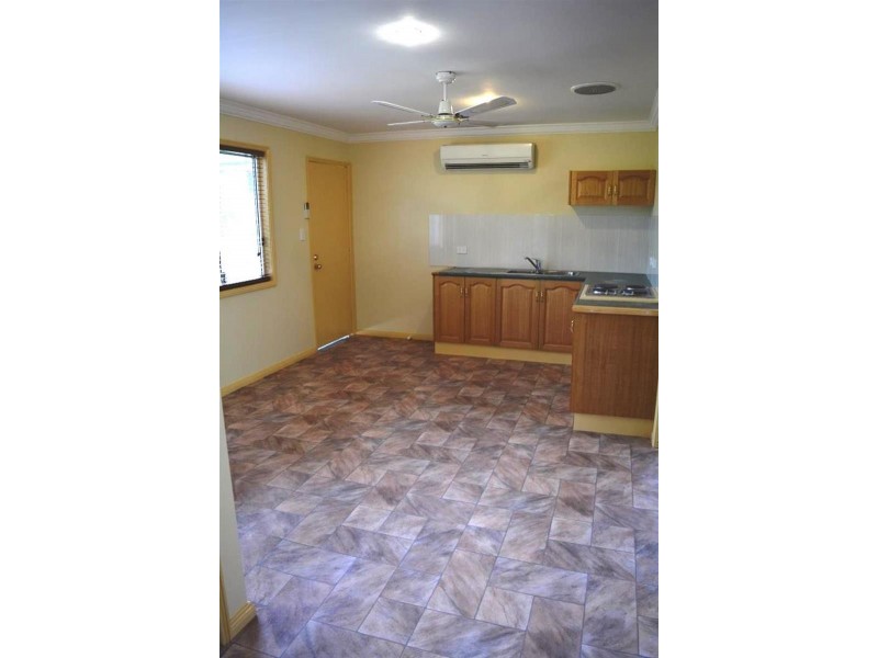 6a Naroo Avenue, Summerland Point NSW 2259