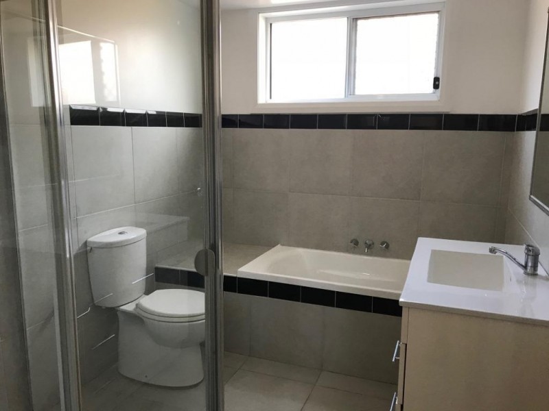 1/22 Salamander Road, Wadalba NSW 2259