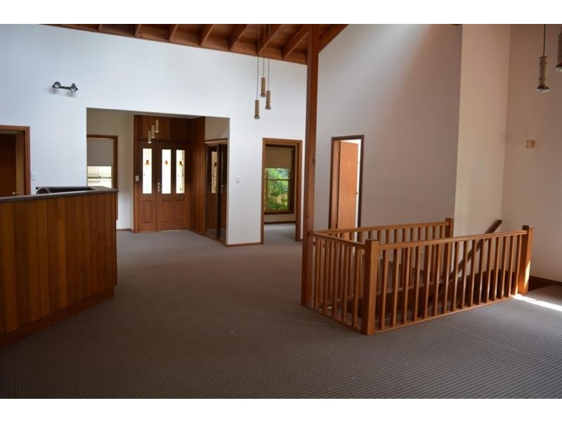 73 Sunrise Ave, Budgewoi NSW 2262