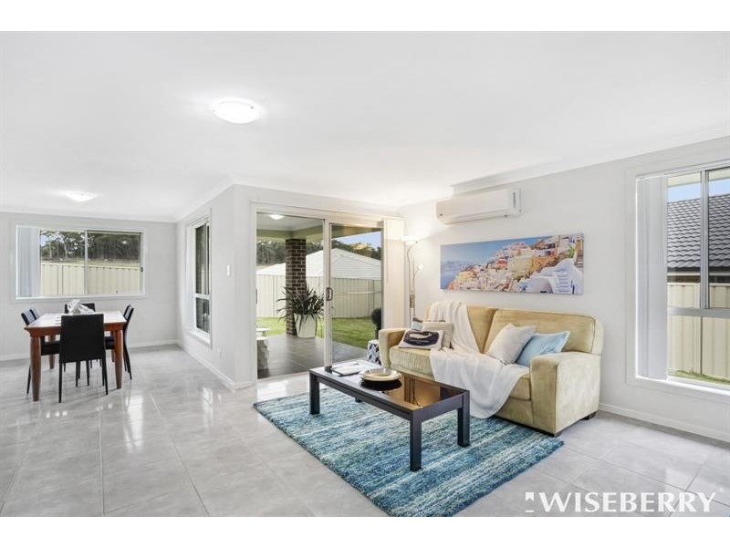 34 Mornington Cct, Gwandalan NSW 2259