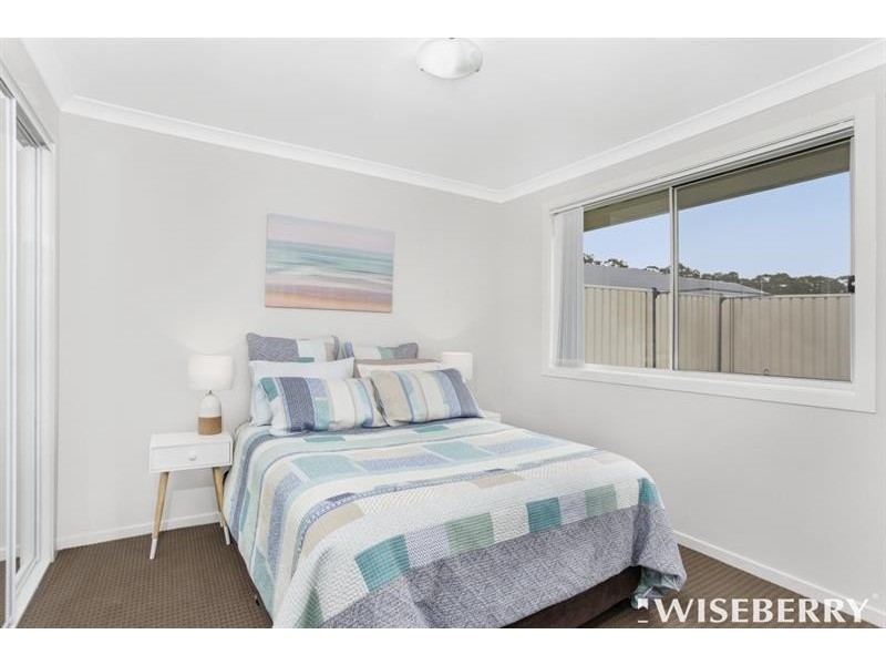 34 Mornington Cct, Gwandalan NSW 2259