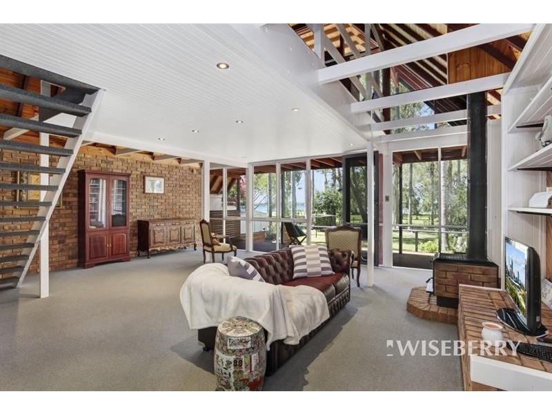 104 Liamena Ave, San Remo NSW 2262