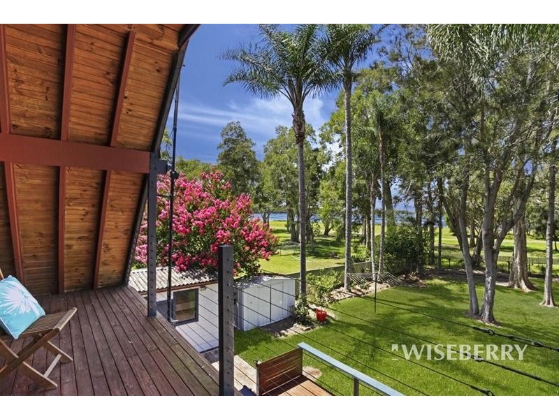 104 Liamena Ave, San Remo NSW 2262