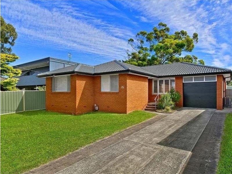 79 Brooke Ave, Killarney Vale NSW 2261