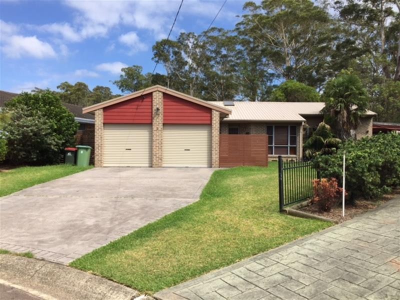 3 Janian Cl, Chittaway Bay NSW 2261