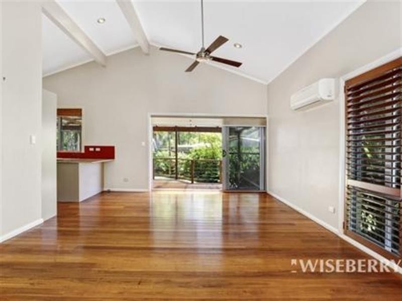 3 Janian Cl, Chittaway Bay NSW 2261