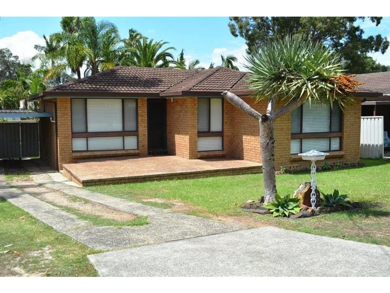 19 Brennon Rd, Gorokan NSW 2263
