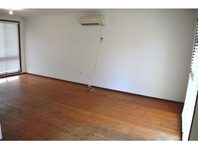 19 Brennon Rd, Gorokan NSW 2263