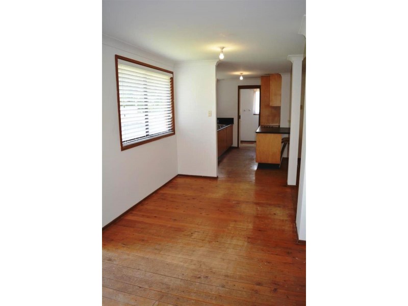 19 Brennon Rd, Gorokan NSW 2263