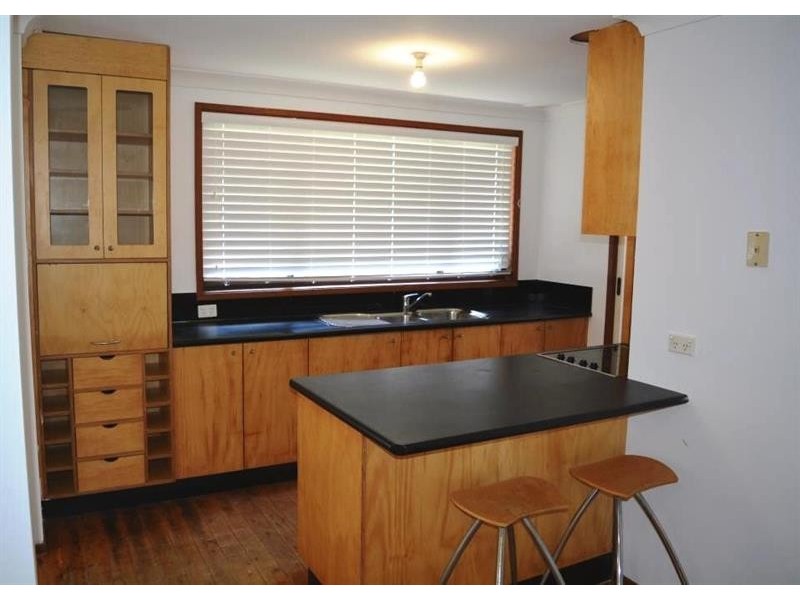 19 Brennon Rd, Gorokan NSW 2263