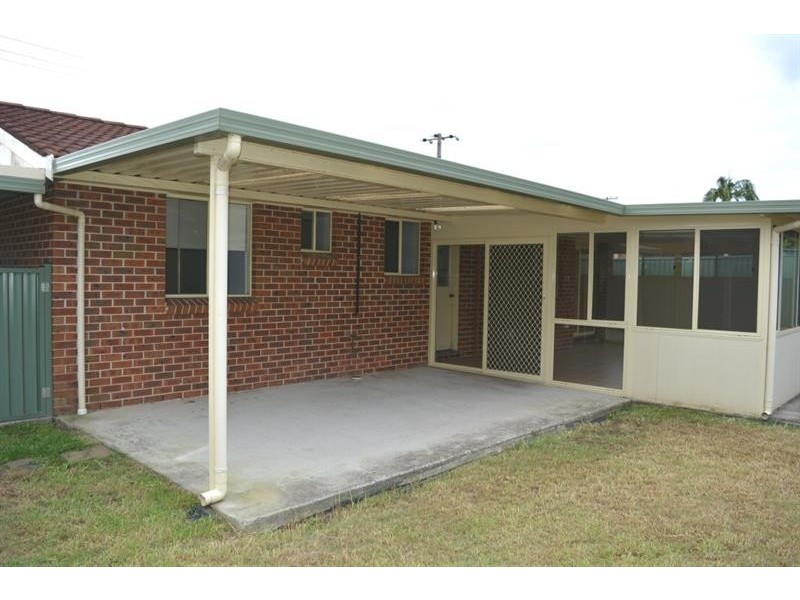 3 White Swan Avenue, Blue Haven NSW 2262