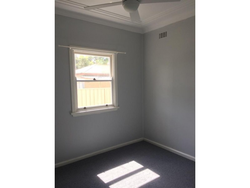 145 Buff Point Ave, Buff Point NSW 2262