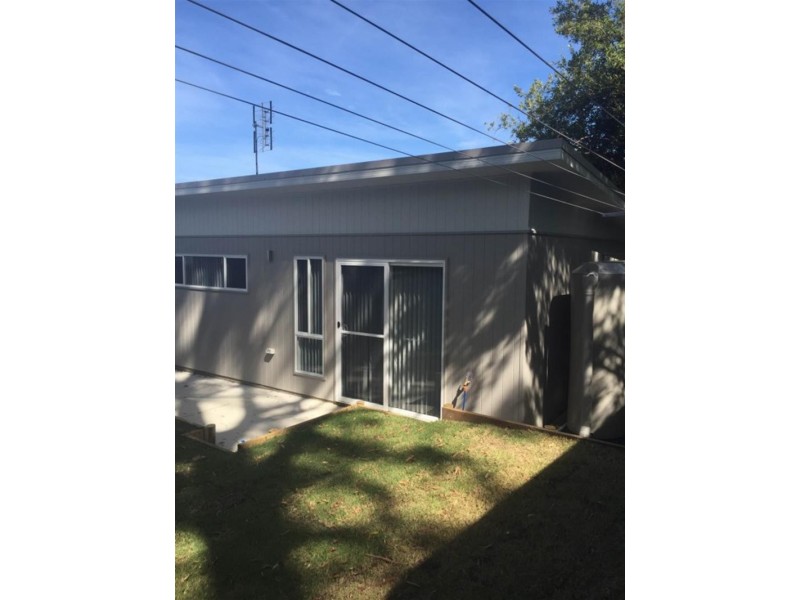 180a Lakedge Ave, Berkeley Vale NSW 2261