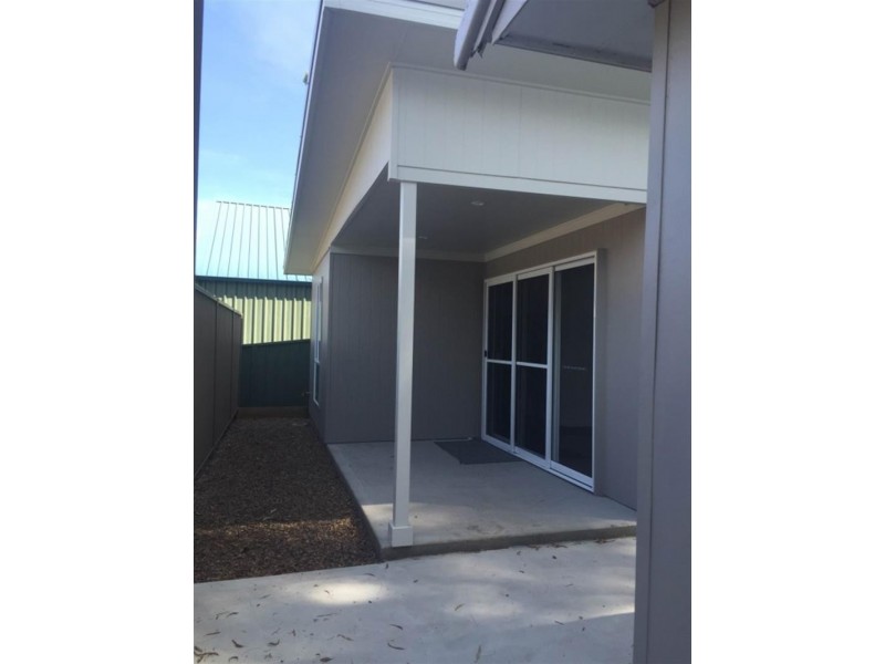 180a Lakedge Ave, Berkeley Vale NSW 2261