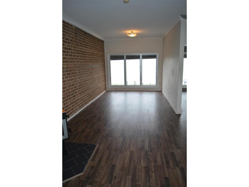 3/16 Beach St, Canton Beach NSW 2263