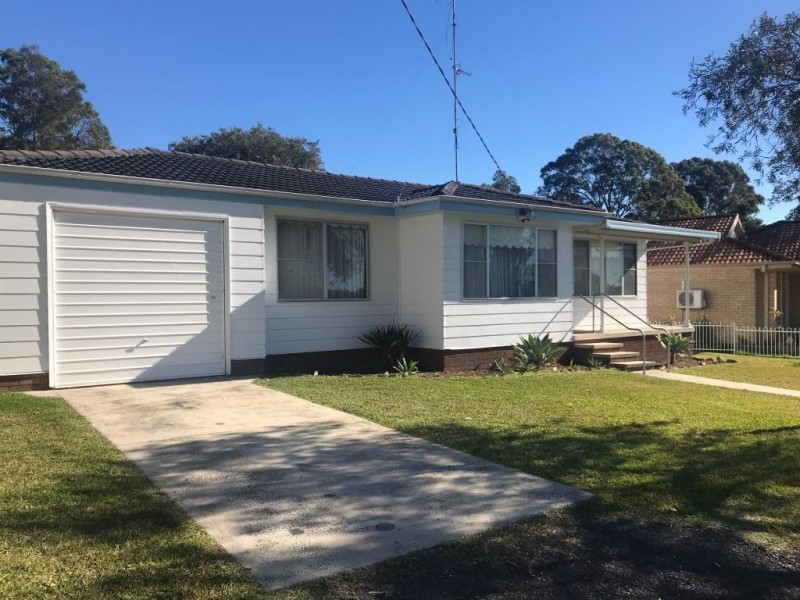 4 Resthaven Avenue, Charmhaven NSW 2263