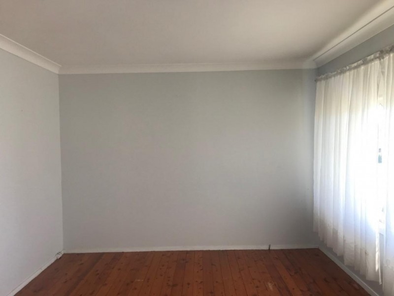 4 Resthaven Avenue, Charmhaven NSW 2263