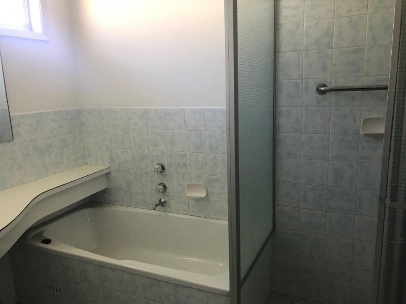 4 Resthaven Avenue, Charmhaven NSW 2263