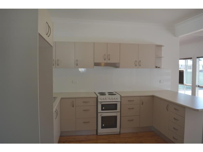 4 Hibbard St, Canton Beach NSW 2263