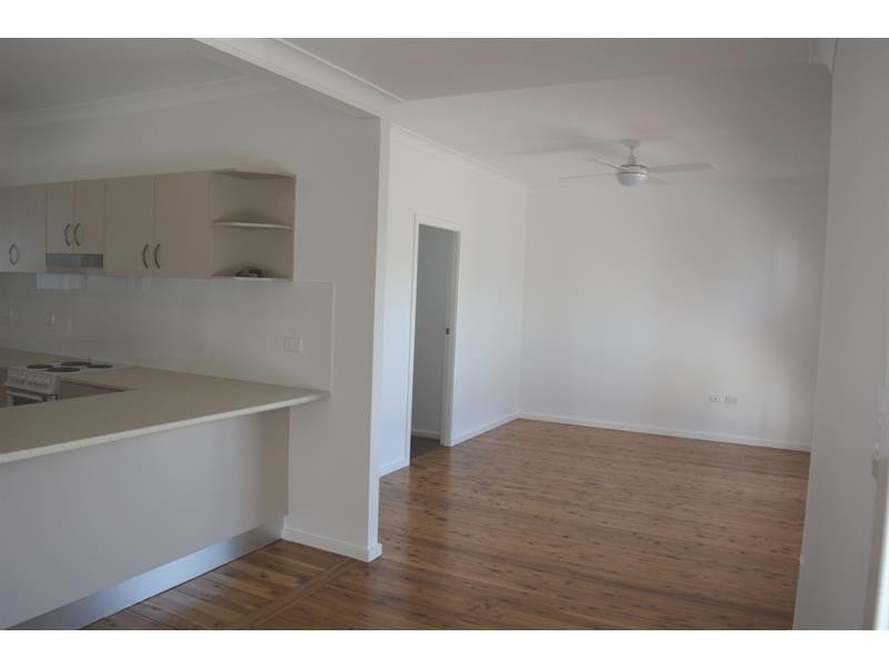 4 Hibbard St, Canton Beach NSW 2263