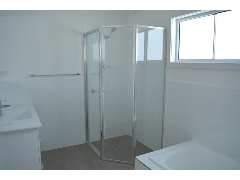 4 Hibbard St, Canton Beach NSW 2263