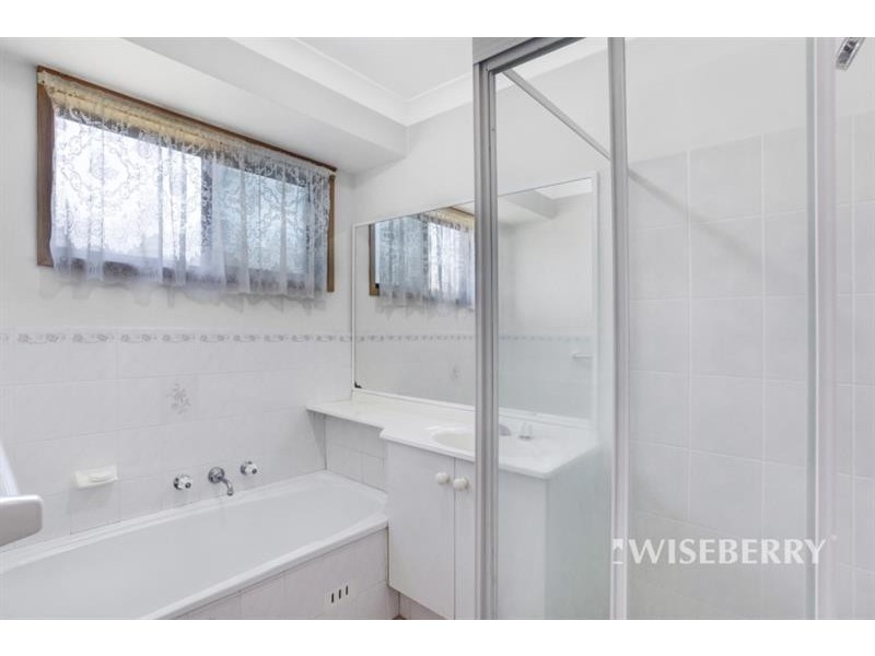 4 Crowe Street, Lake Haven NSW 2263