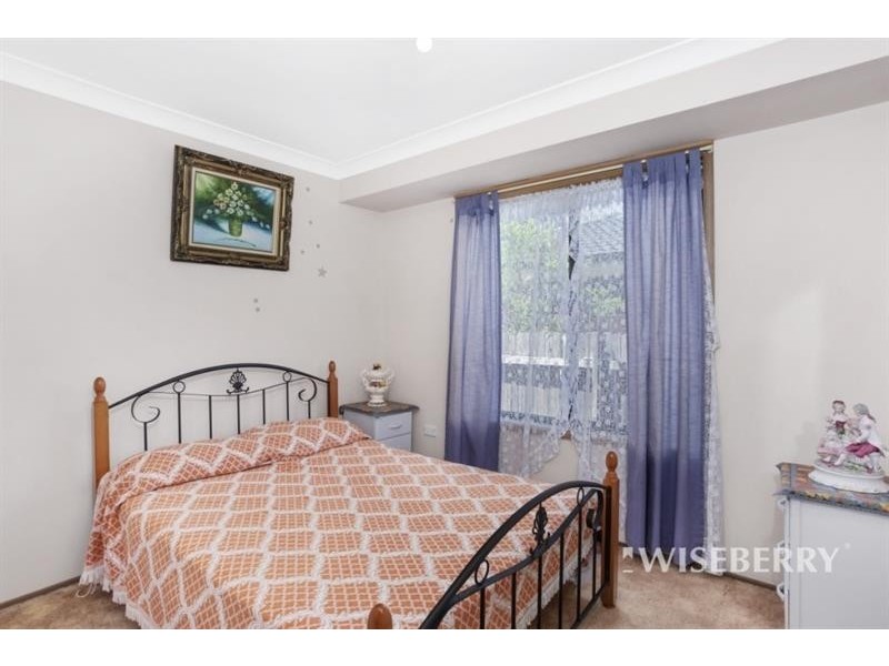 4 Crowe Street, Lake Haven NSW 2263