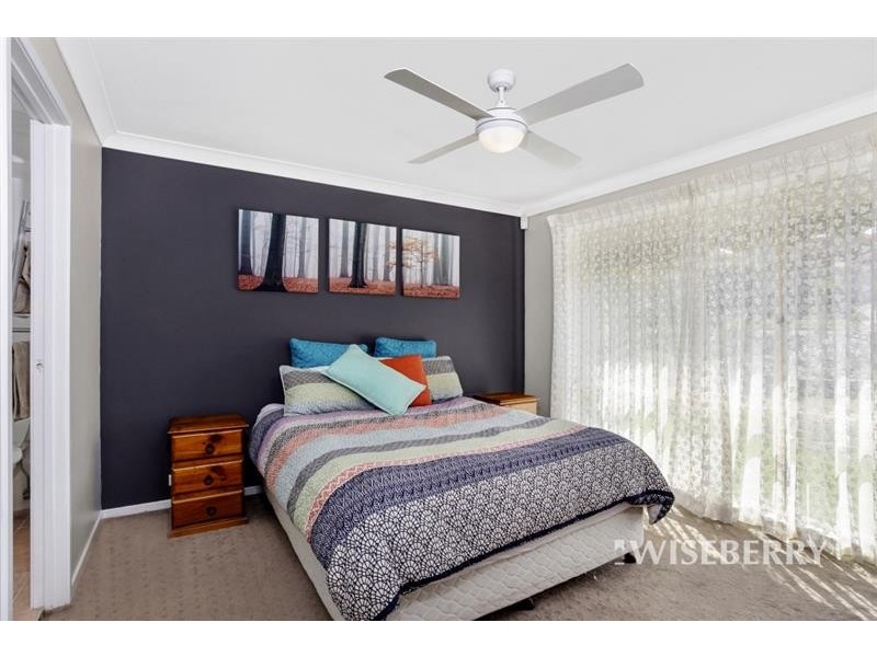 242 Woodbury Park Dr, Mardi NSW 2259