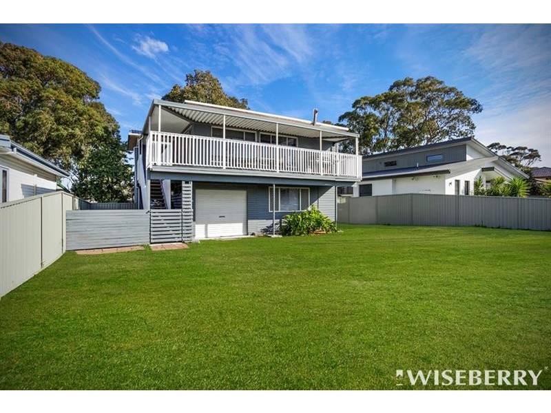 41a Eighth Avenue, Toukley NSW 2263
