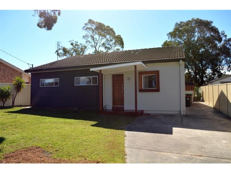 15 Melrose Avenue, Gorokan NSW 2263