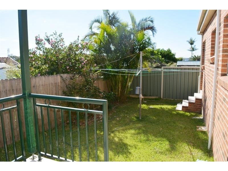 8a ELDEN  St, Toukley NSW 2263