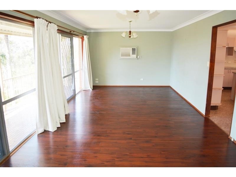 18 Jacqueline St, Gorokan NSW 2263